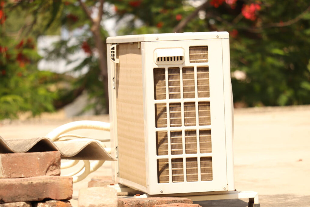 How to Detect Refrigerant Leaks in Your Twentynine Palms AC System 6 AC repair